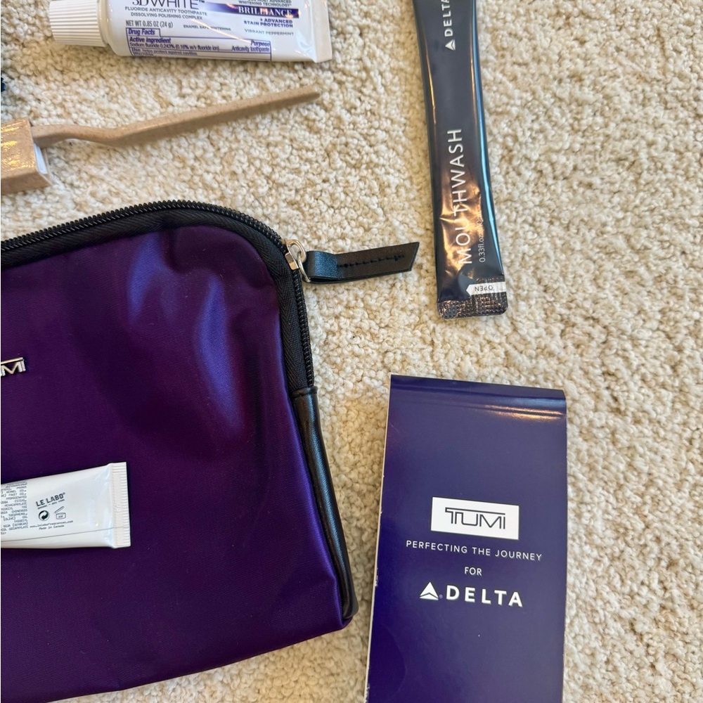 TUMI Delta Travel Pouch ~ Purple - Picture 9 of 12